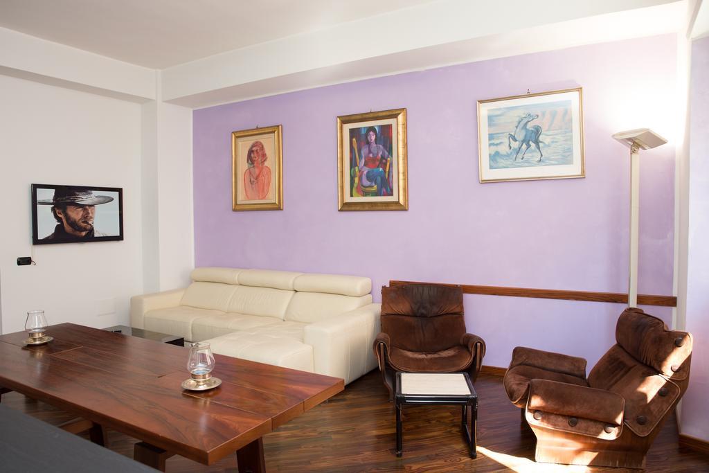 Bed and Breakfast Domus Regis à Cagliari Extérieur photo
